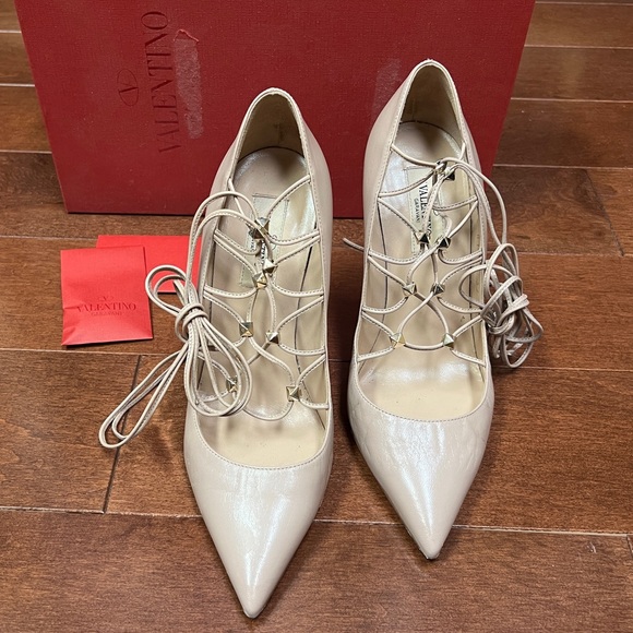 Valentino Shoes - Valentino rock stud lace up ankle strap neutral color pump in size 37 with box